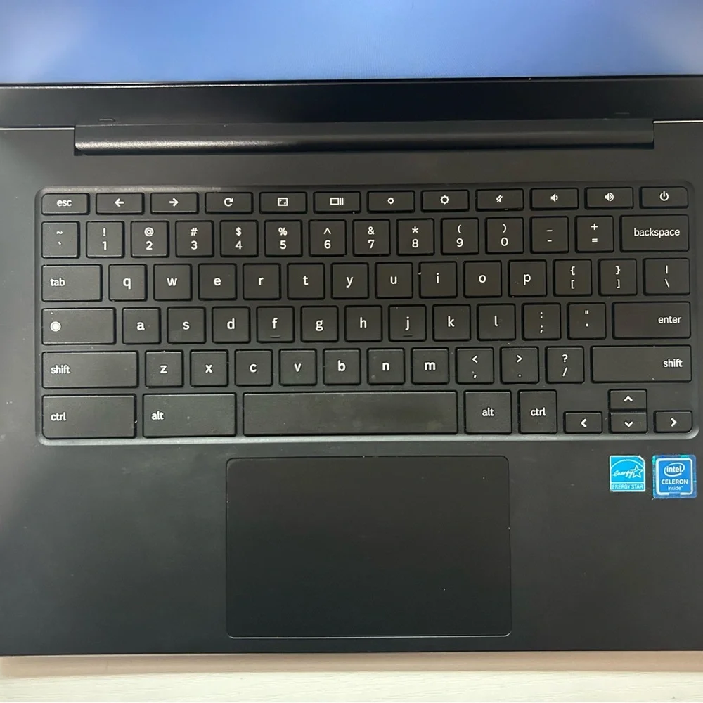 Samsung Galaxy Chromebook Go